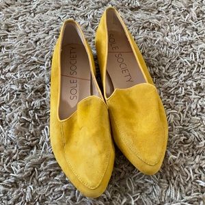 ✨SOLE SOCIETY✨ mustard loafers